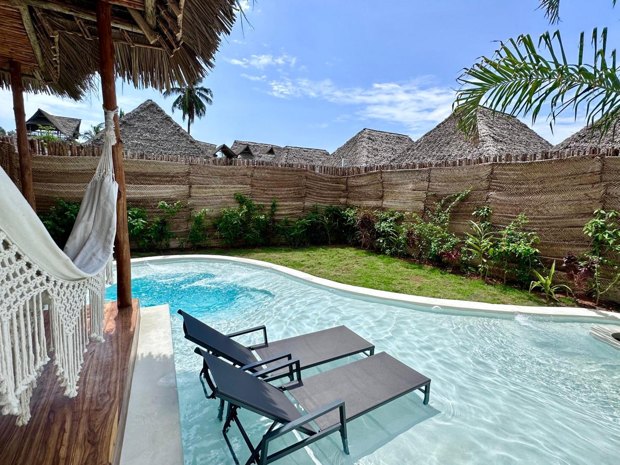 Safaya Luxury Villas - Adults Only ナングウィ エクステリア 写真